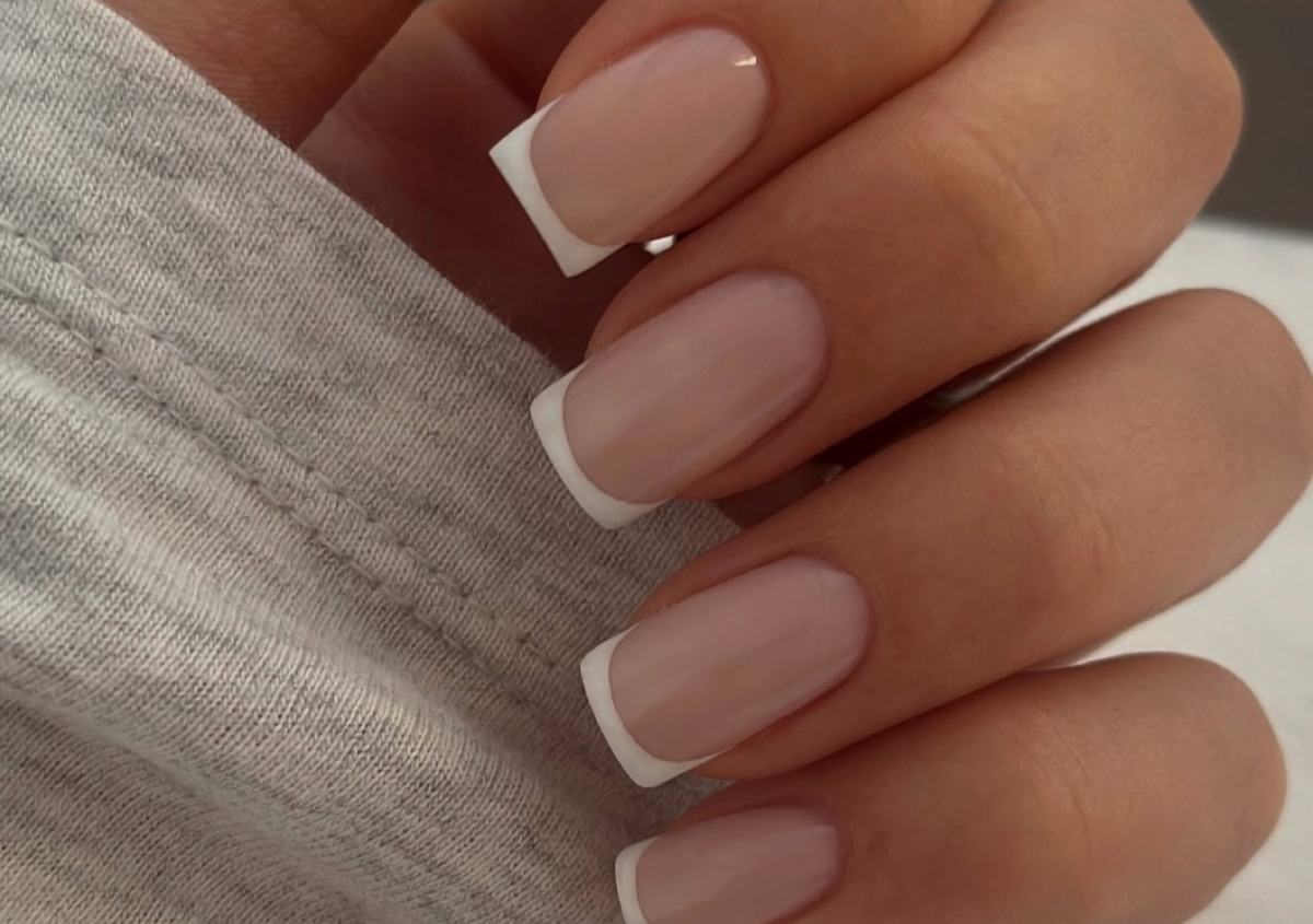 French design manicure