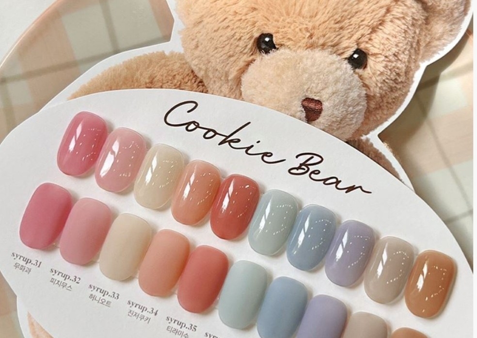 Gel Manicure with Yogurt Gel                                           New !