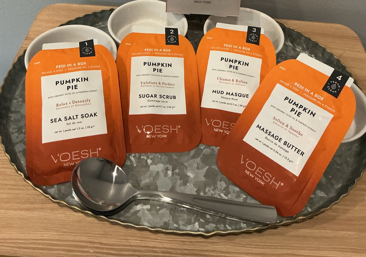 Pumpkin Pie pedicure (limited time only)