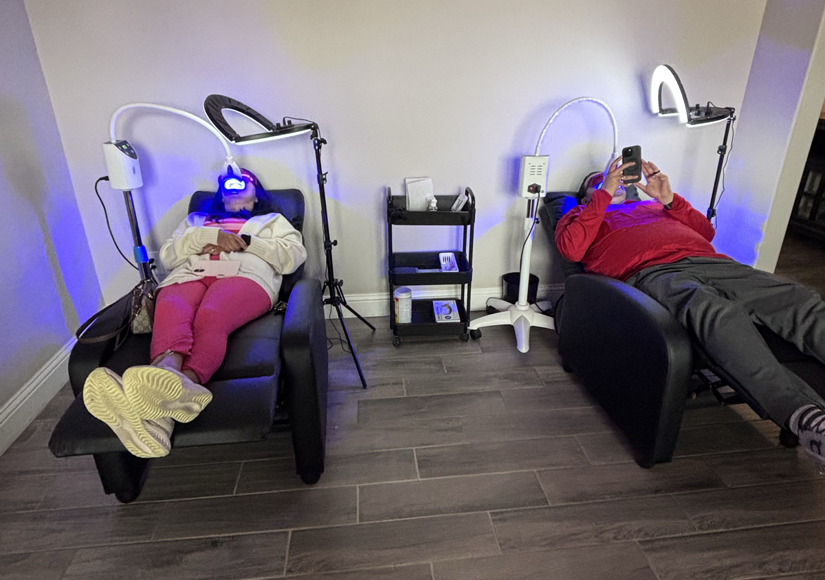 Couple 1 Hour Distingushed Treatment 