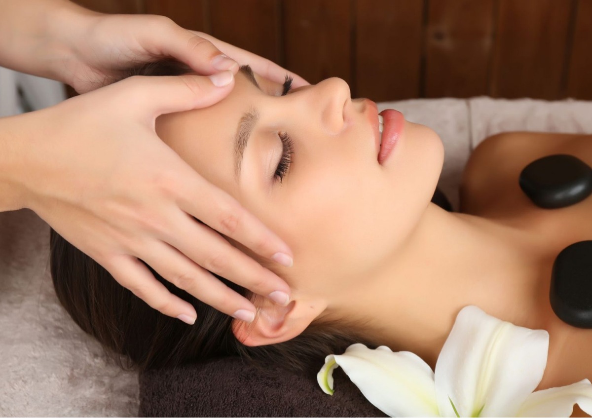 Full Body Hot Stone Massage 