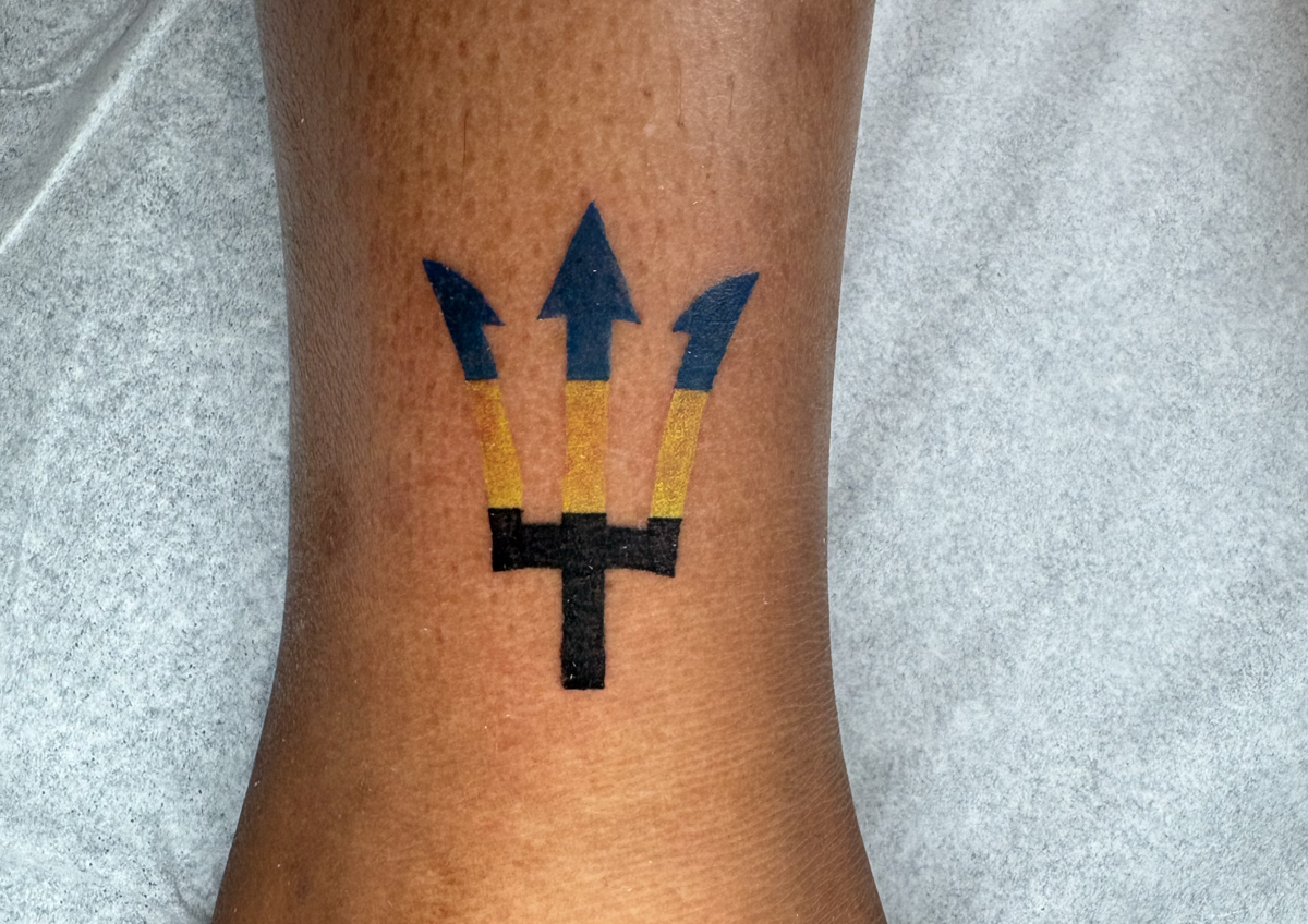 𝐒𝐦𝐚𝐥𝐥 𝐓𝐚𝐭𝐭𝐨𝐨