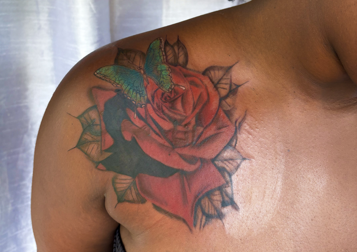 𝐌𝐞𝐝𝐢𝐮𝐦 𝐂𝐨𝐯𝐞𝐫 𝐔𝐩