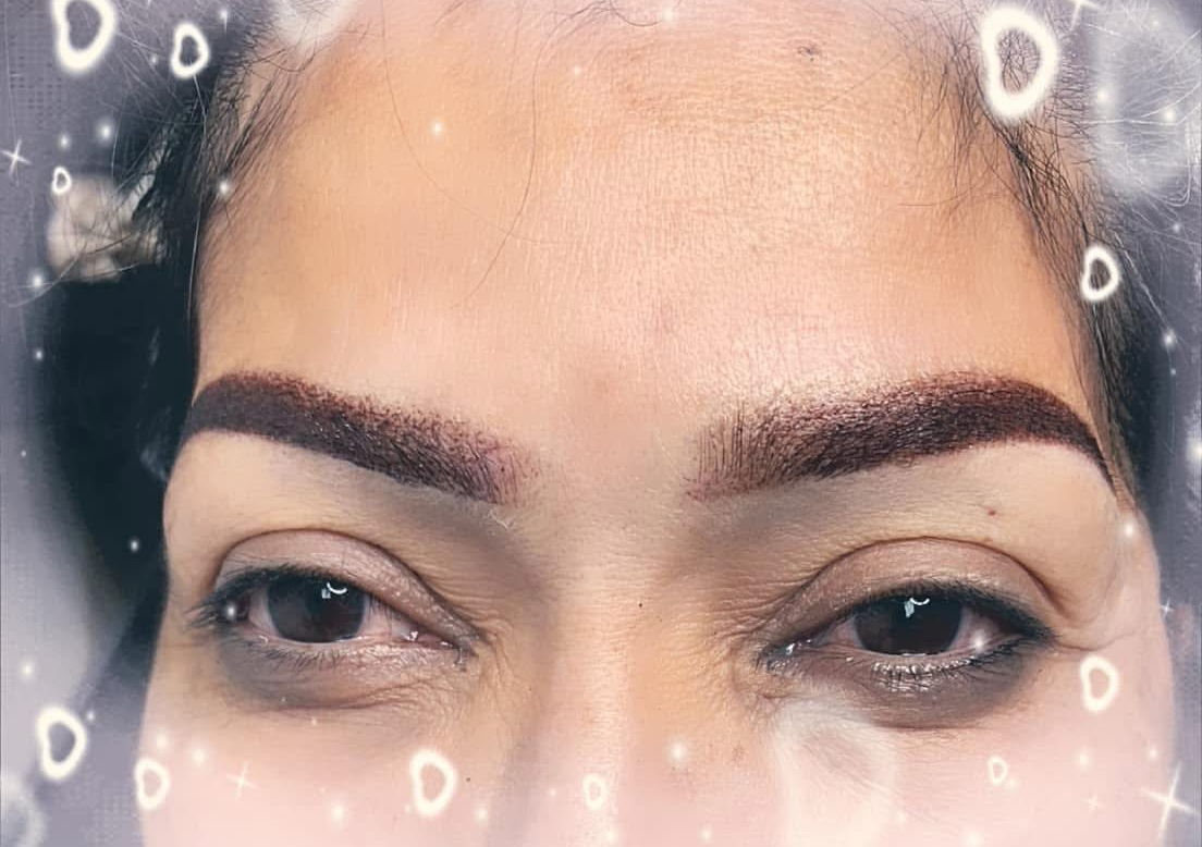 Microblading permanent make up ombre 
