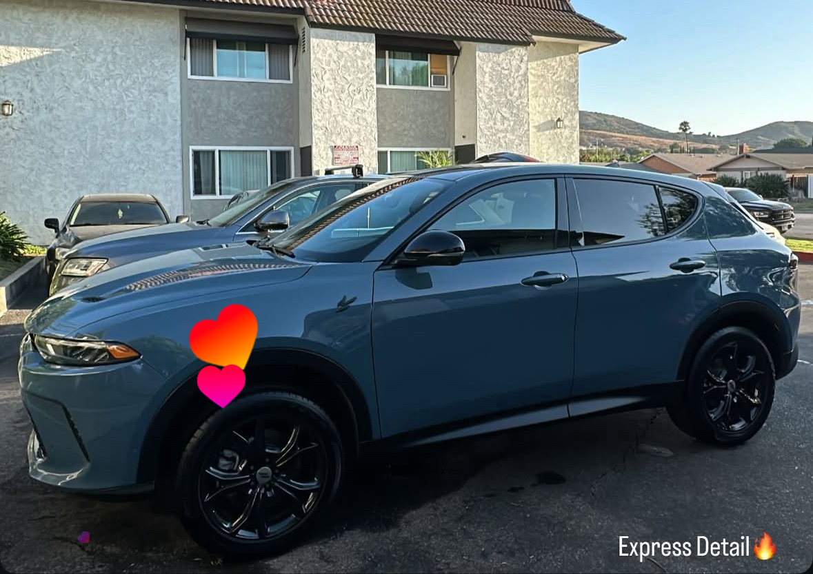 Express detail - small suv/truck