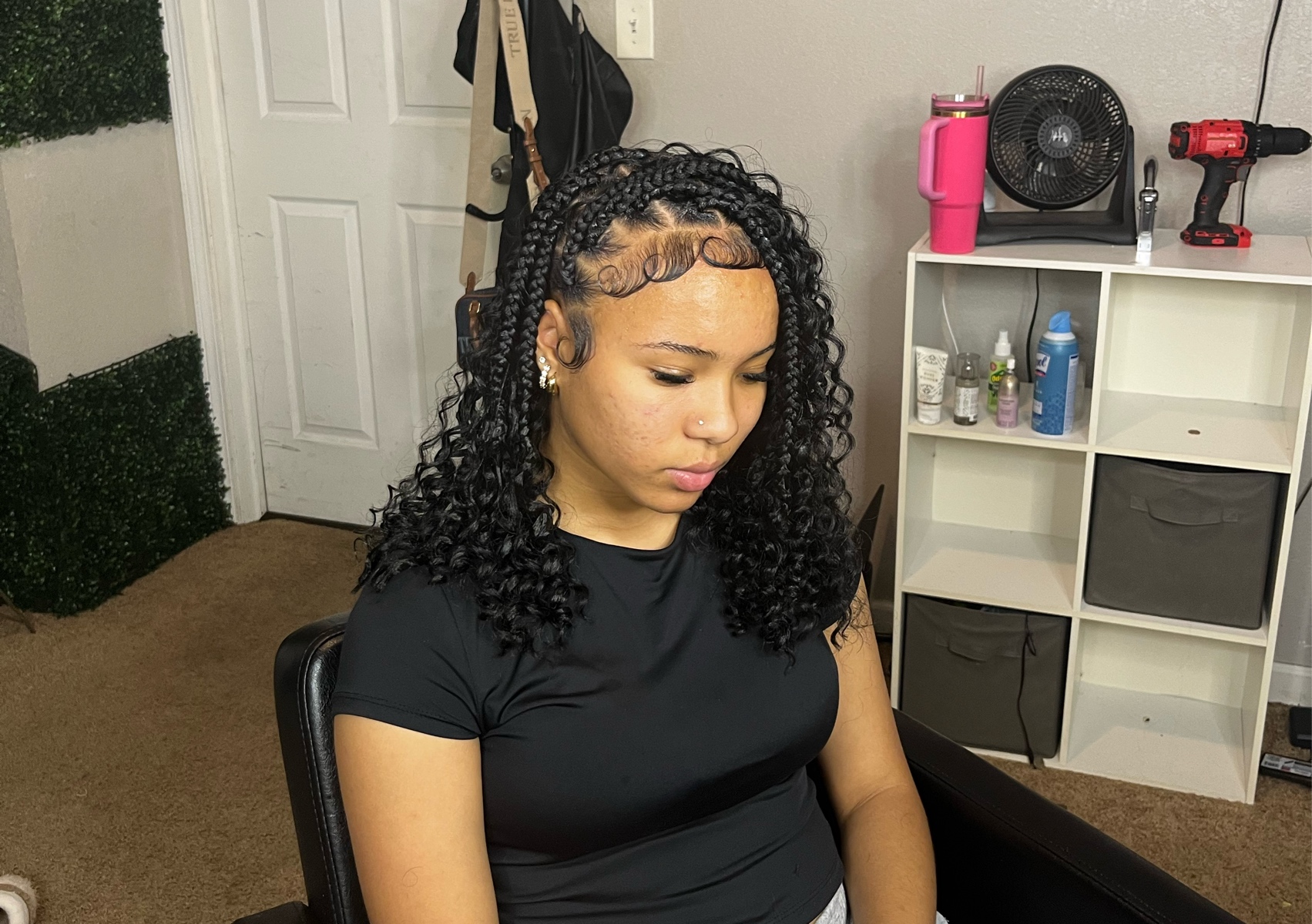 Med Short knotless bob