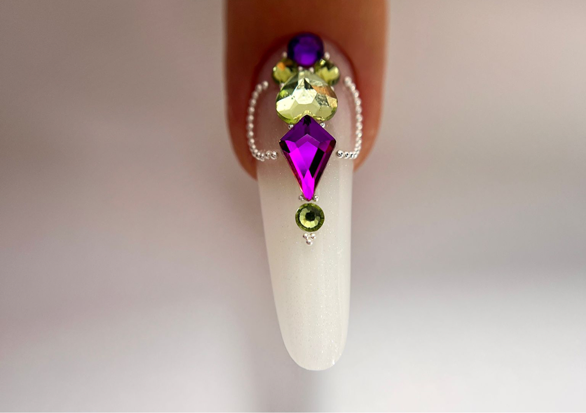 Classic Almond - size L