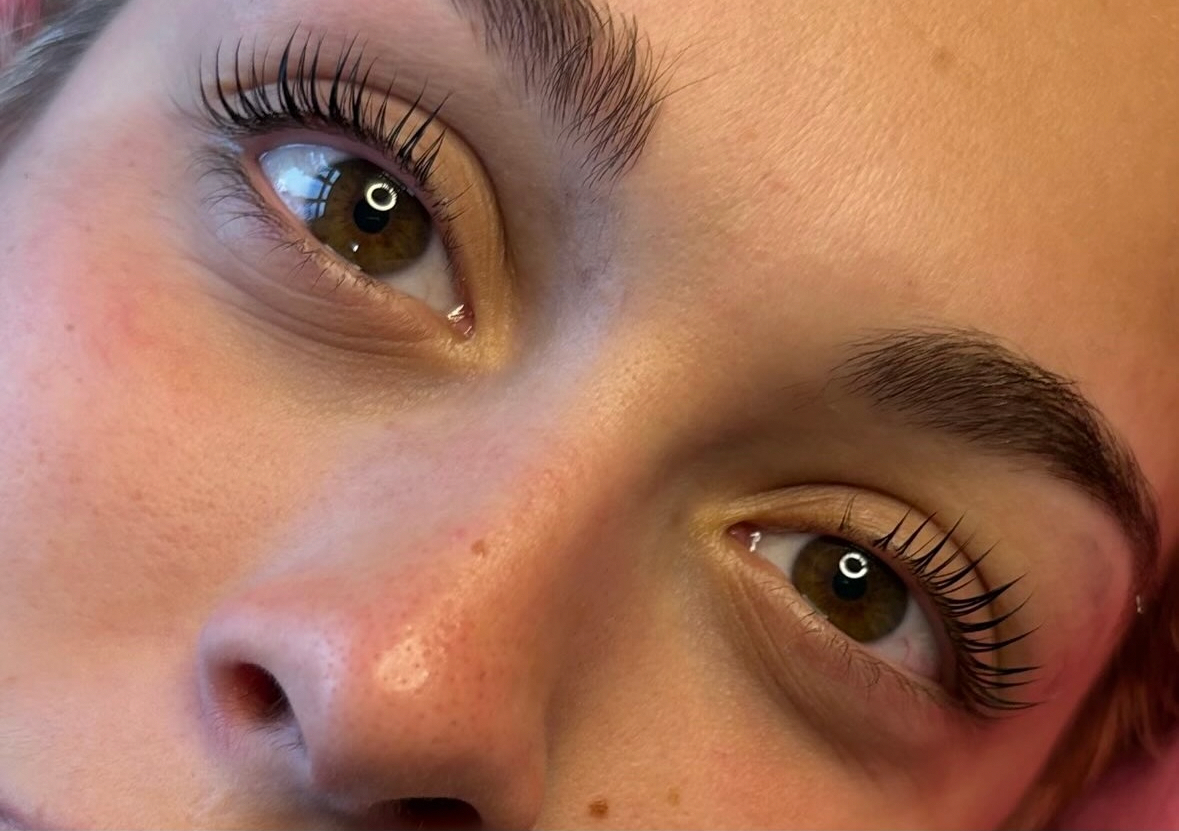 Korean lash lift and tint 