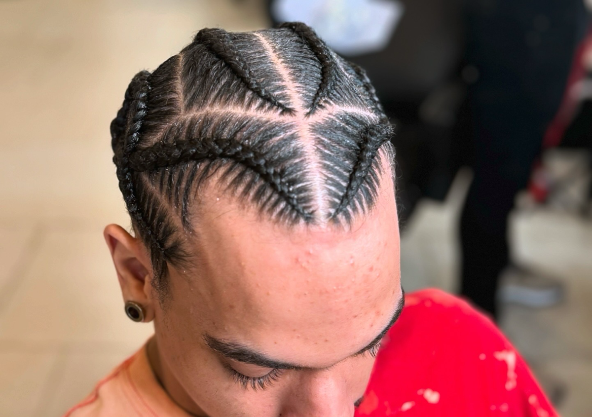 Men’s 4 To 6 Braids Straight Back  