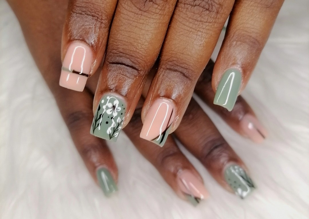 Gel with tips, plus art