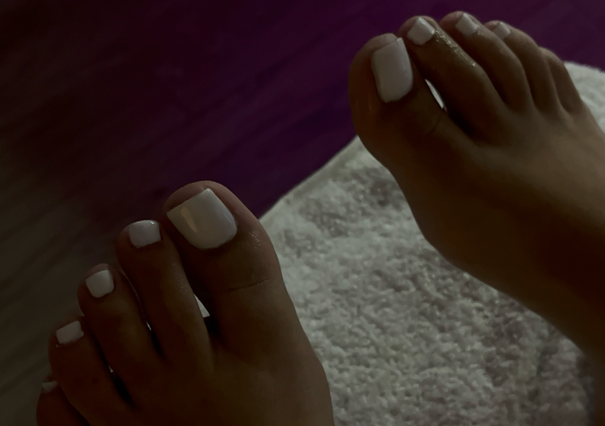 Toes Tuesdays (Express)
