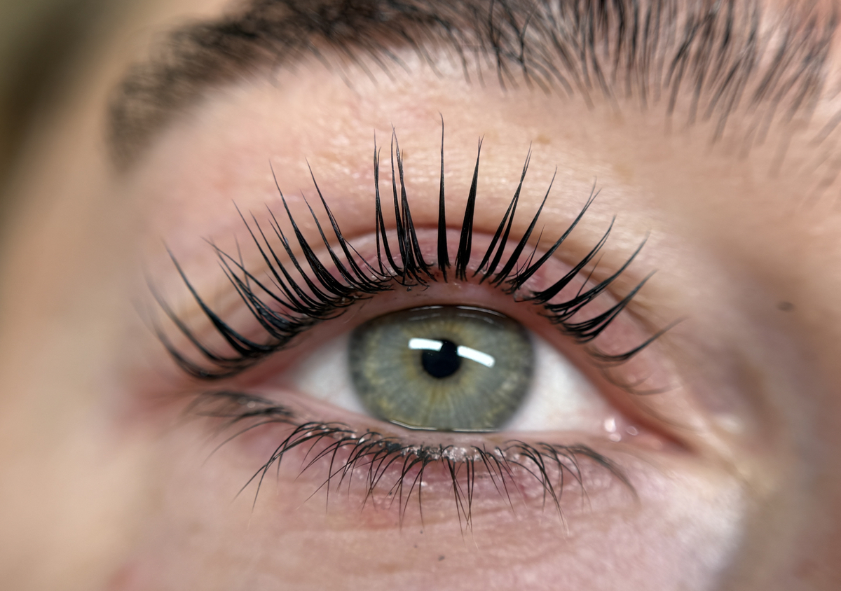 Korean lash lift (includes tint)