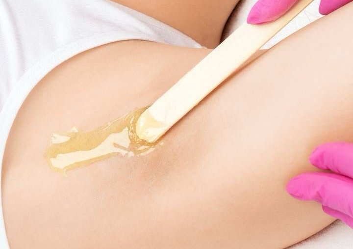 Underarms wax