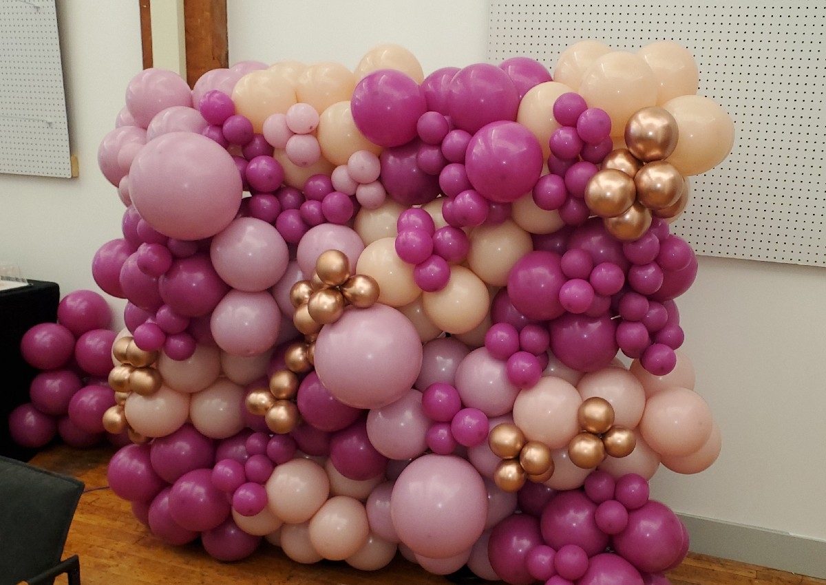 Balloon Wall 