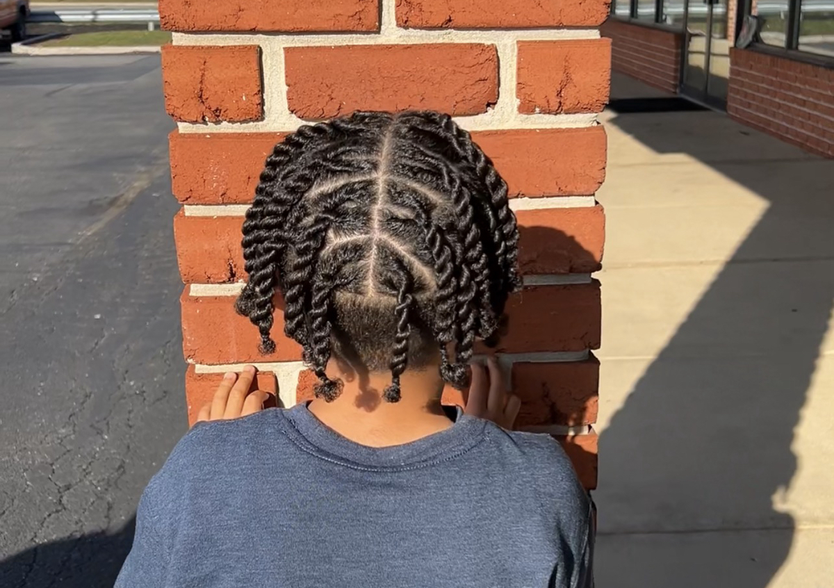 Invisible locs/Kamakazi Twists