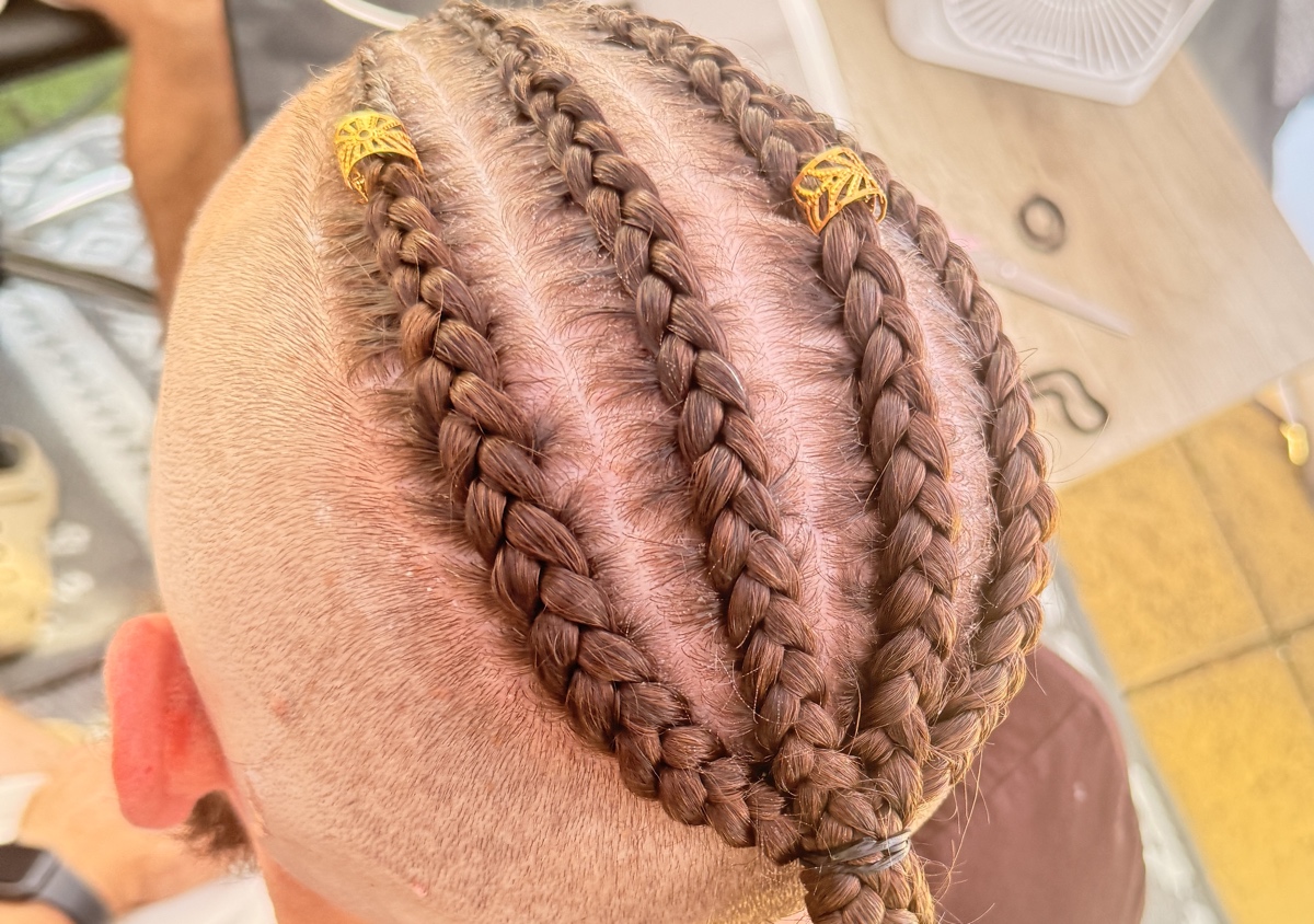 Simple cornrows without extension