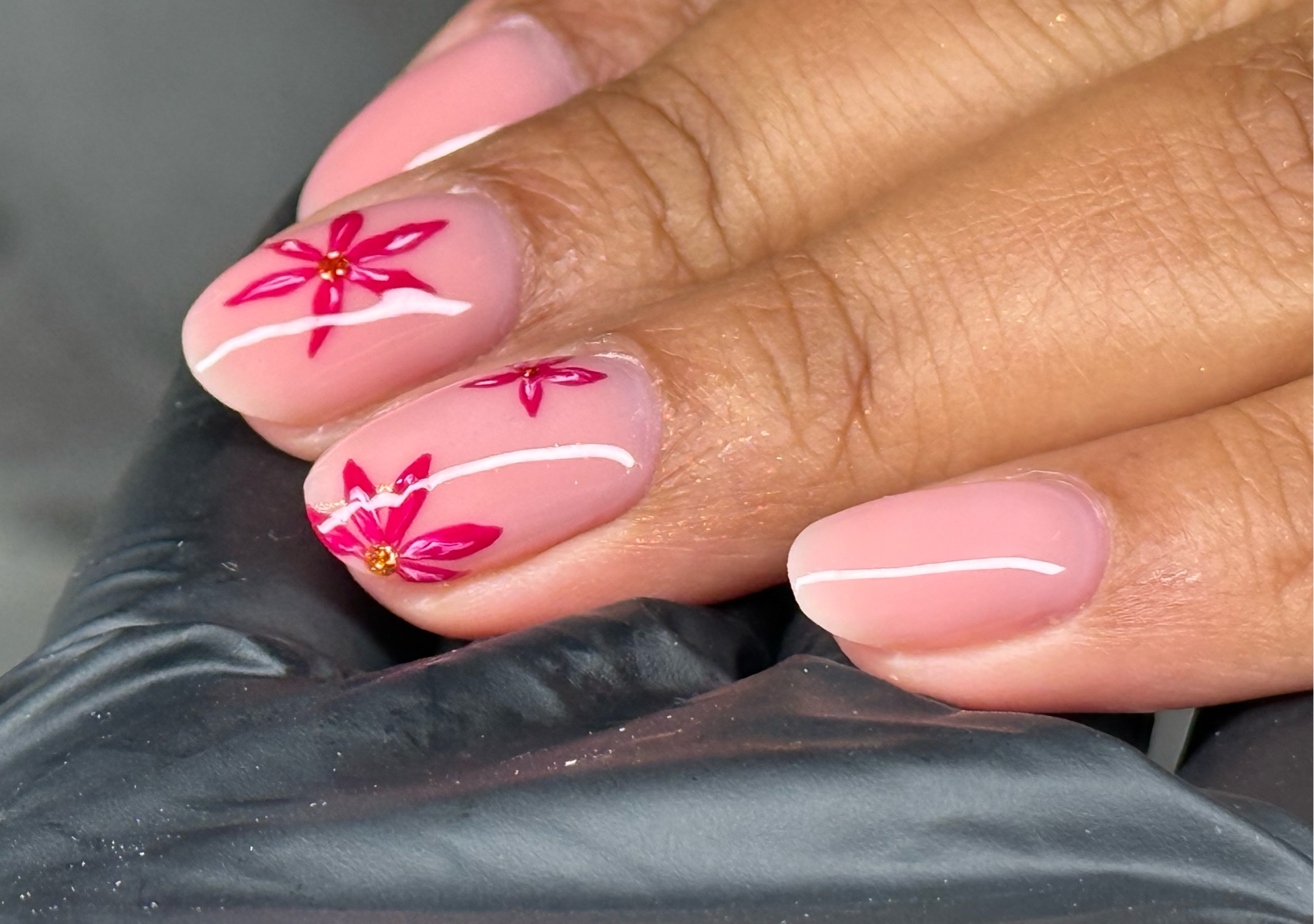 Gel overlay ( short nails) / plain colour 