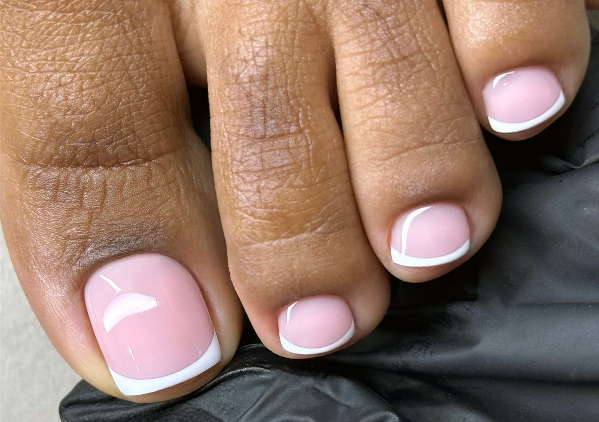 French Gel Pedicure