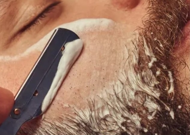 Hot towel & Wet shave