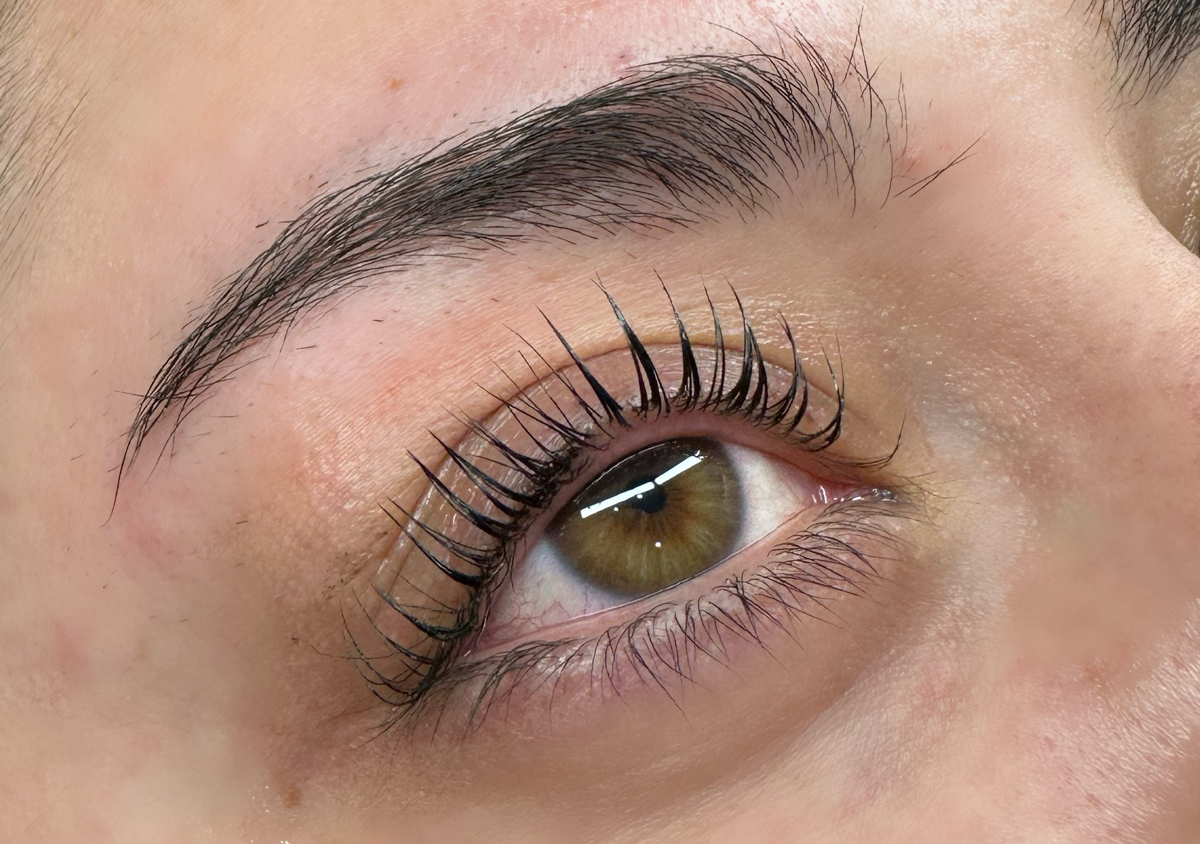 Korean lash lift & tint