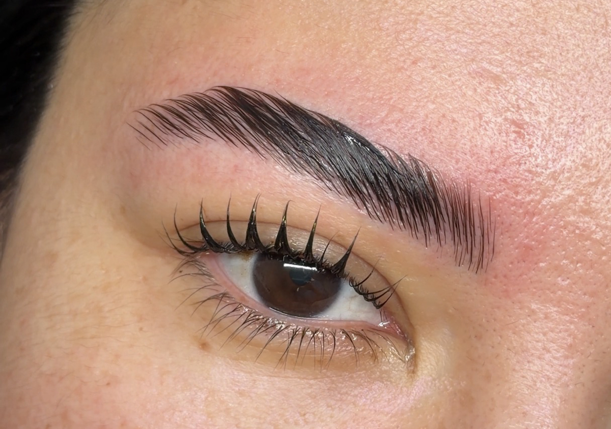 Korean lash lamination and tint