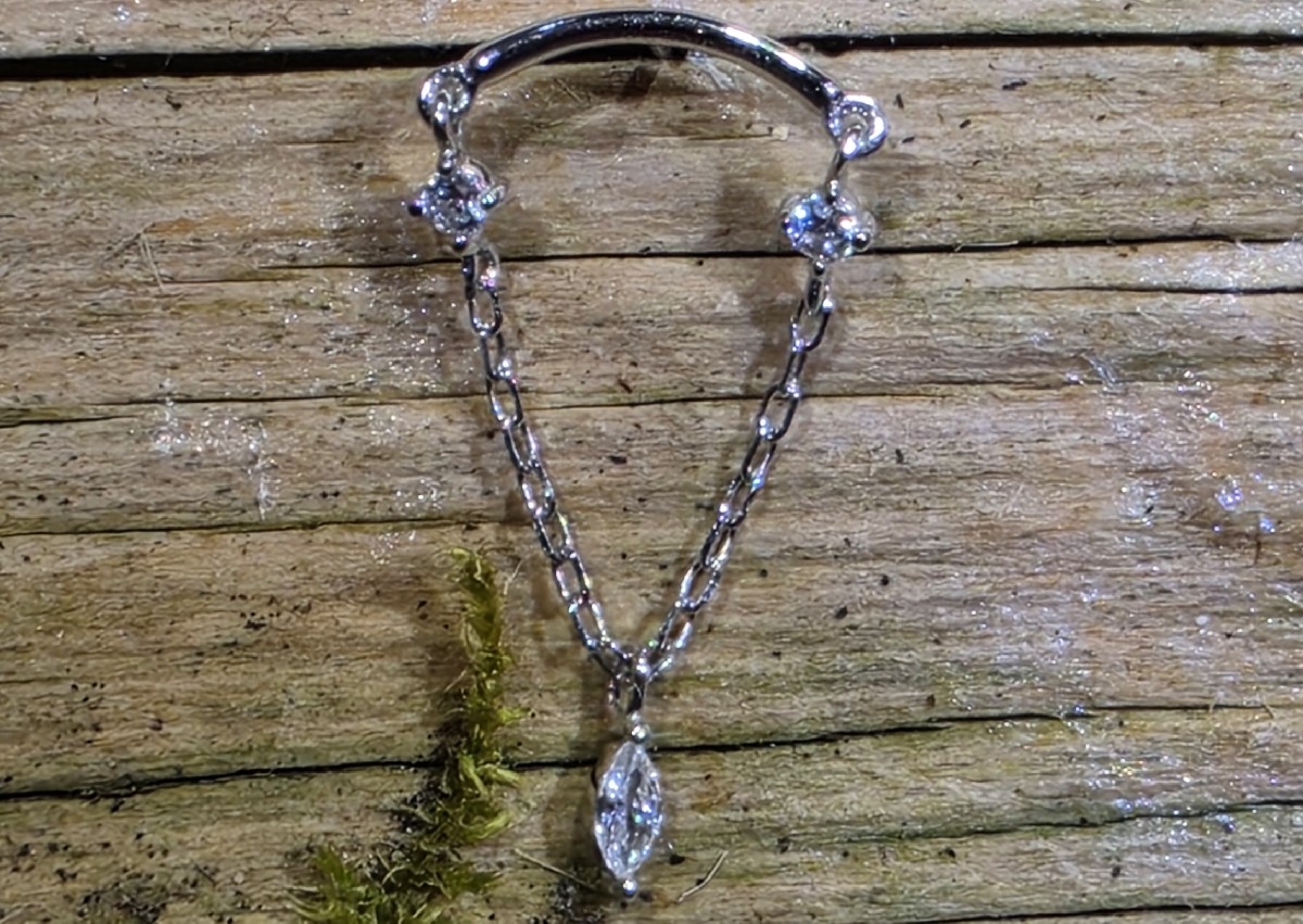 14ct white gold marquis chain