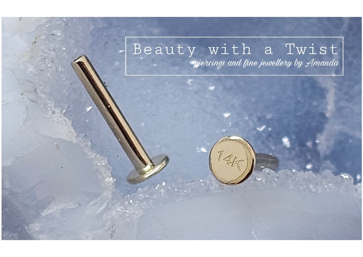 14ct Solid gold flat back labret 16x6