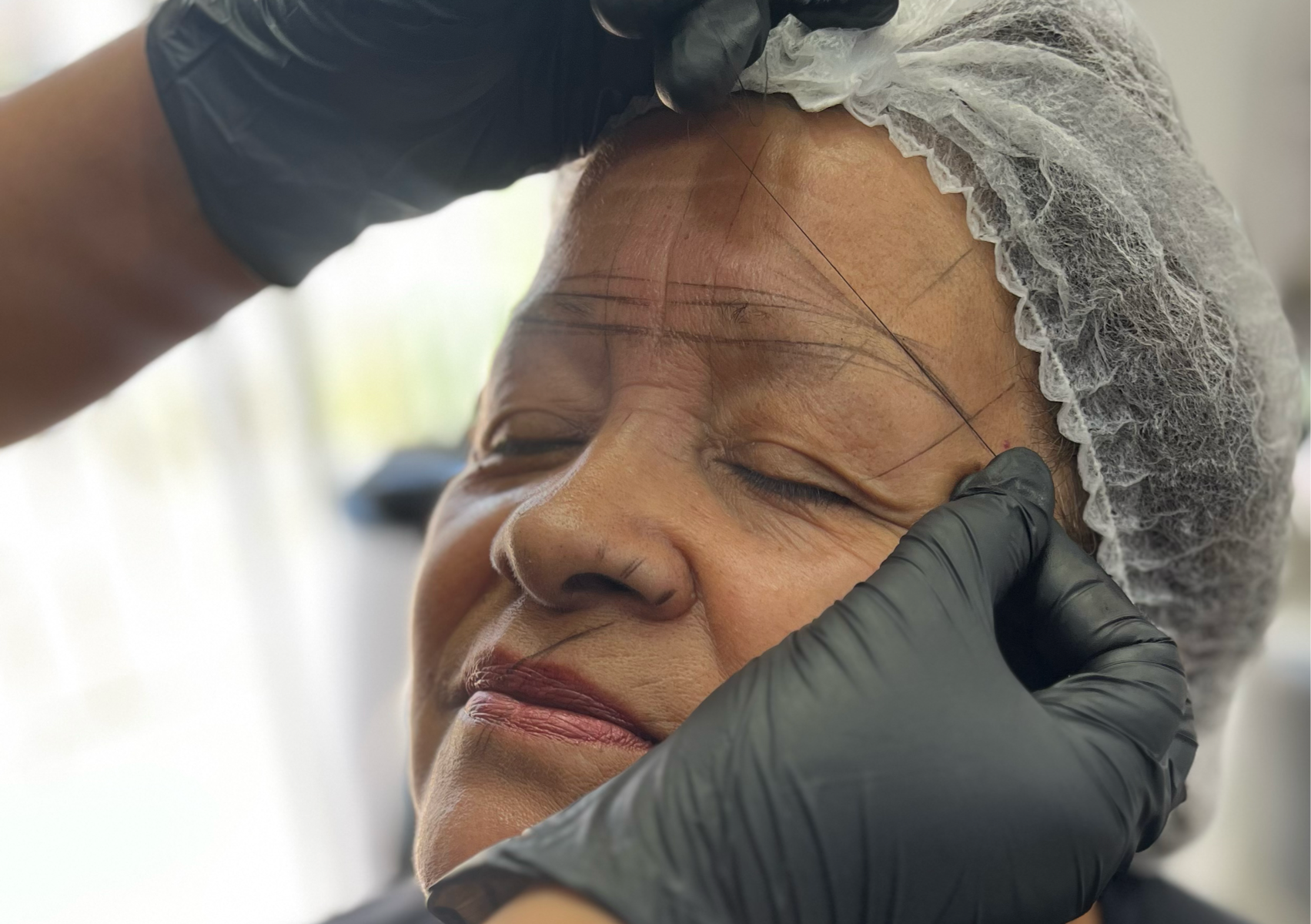 Evaluación para Cejas Micropigmentación