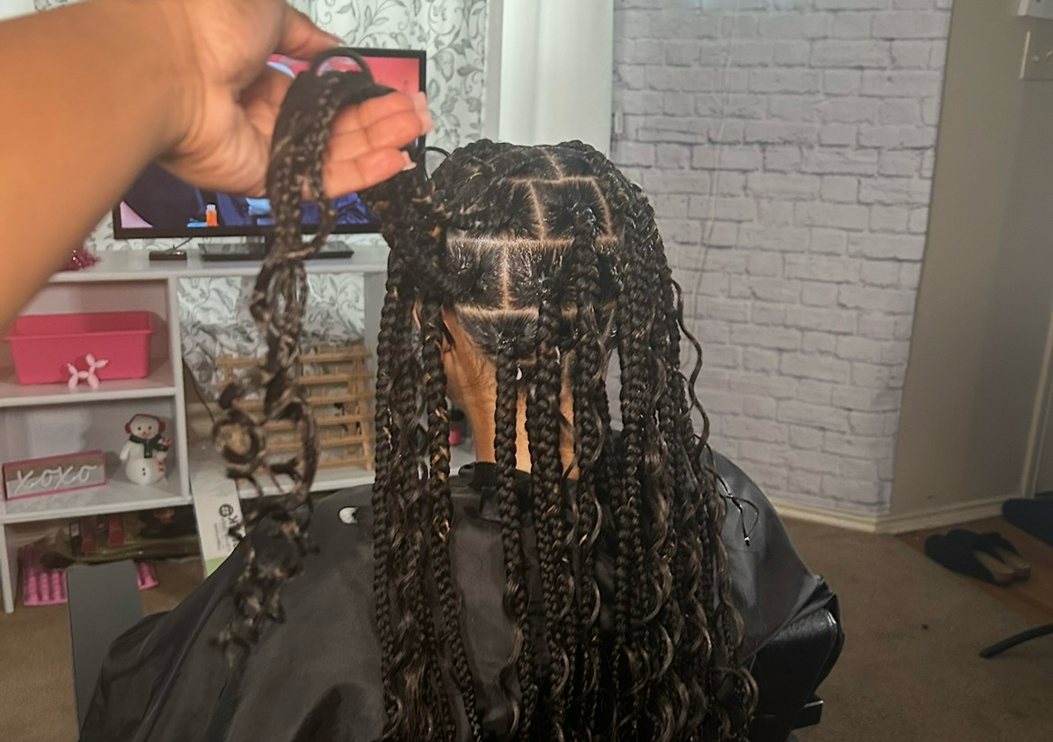 Large Knotless Braids 