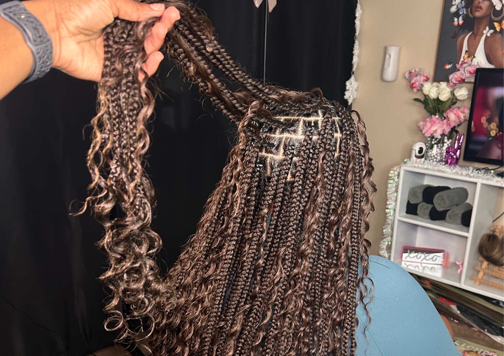 Smedium Knotless Braids 