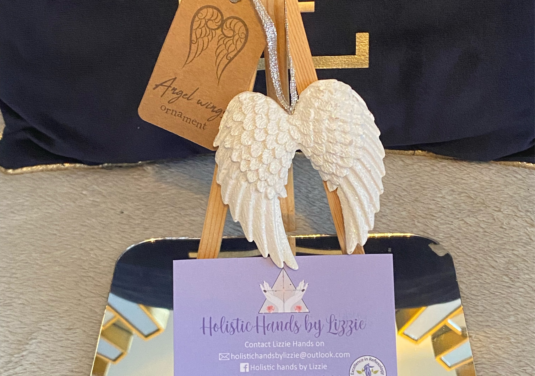 Ceramic angel wing decoration