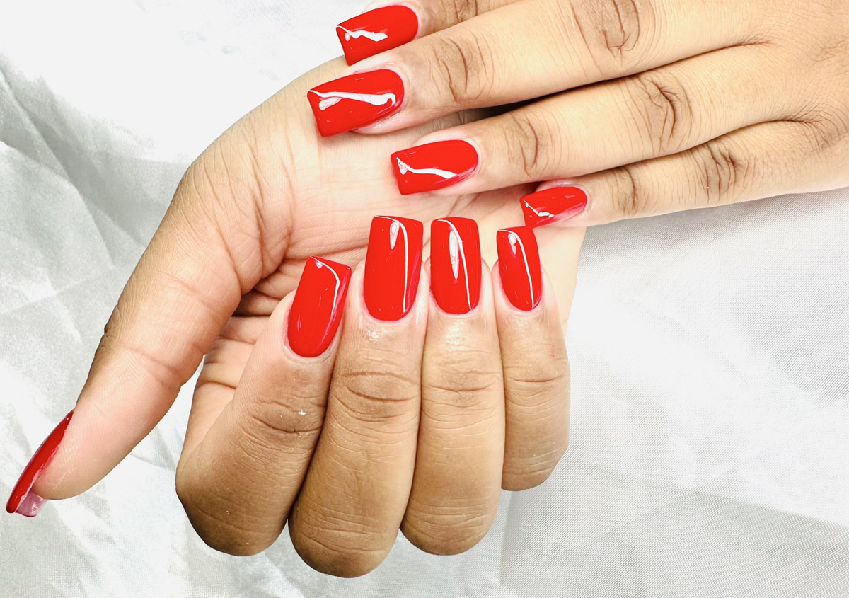 Full set with regular polish/fill In 