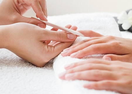 Gel Manicure of Natural Nail (Manicura Gel para uña Natural)