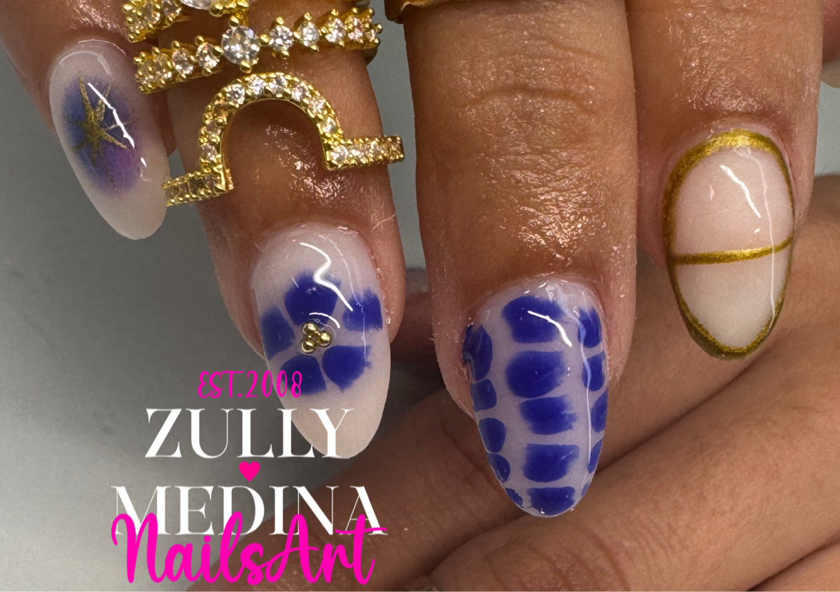 Full set Acrilico manos  cortas almendras y Esmaltado en Gel pies 