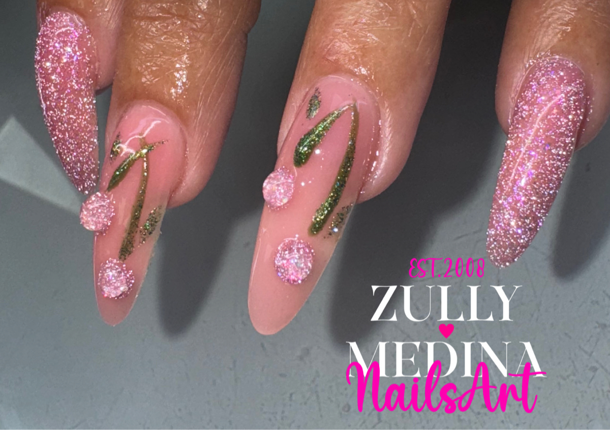 Full set acrilico almendra y pies acrilico