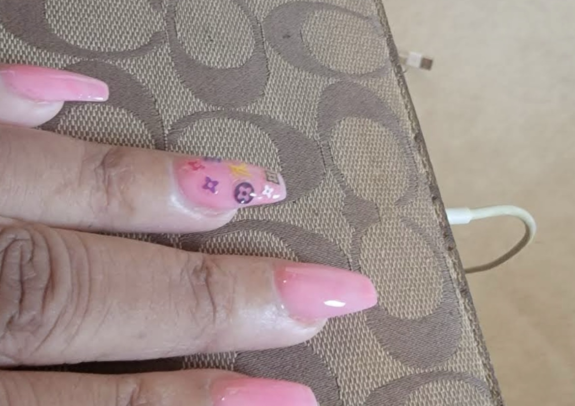 Acrylic Full Set (Med) 