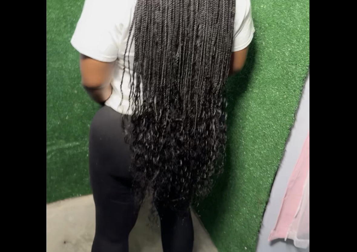 Xs hip length human hair knotless 