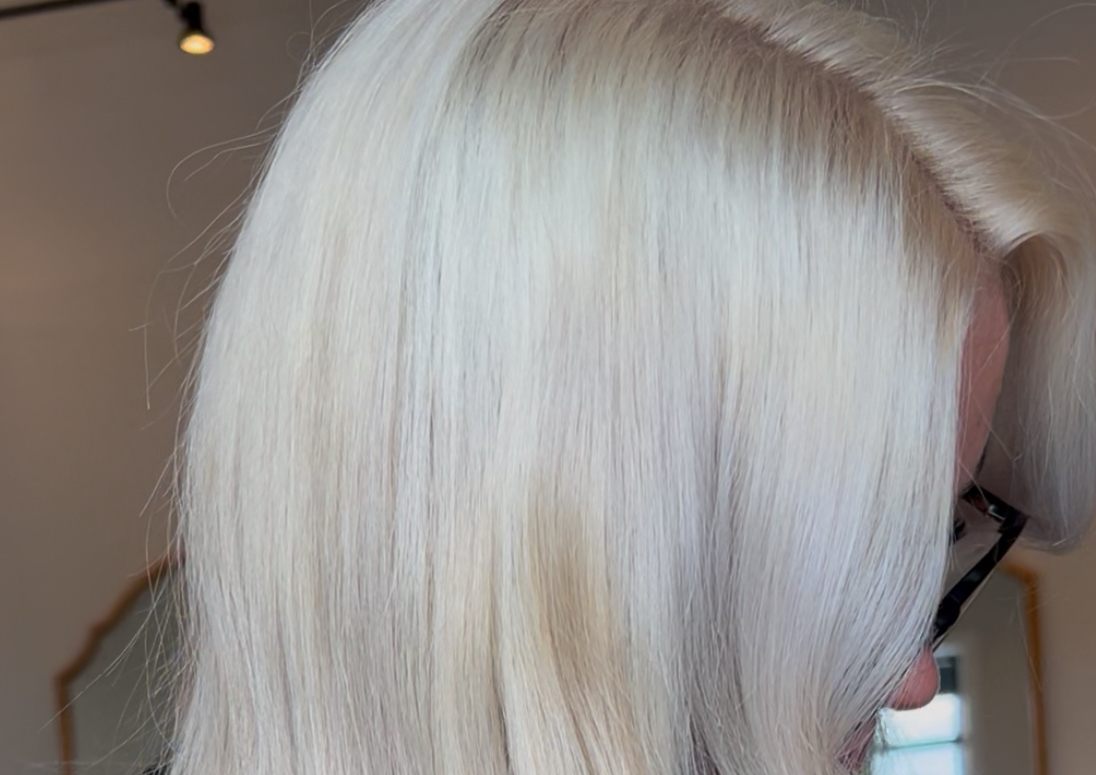 𝐁𝐋𝐄𝐀𝐂𝐇 𝐑𝐄𝐓𝐎𝐔𝐂𝐇