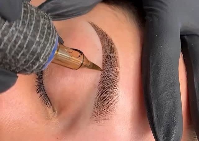 Powder brows 