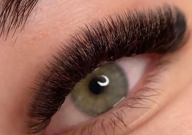 Full set Pestañas Mega Volumen 12D