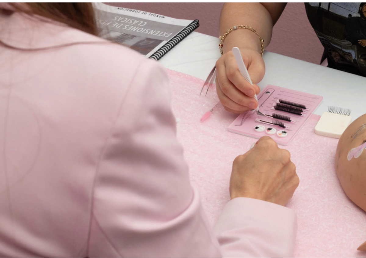Clases de extenciones de pestañas 