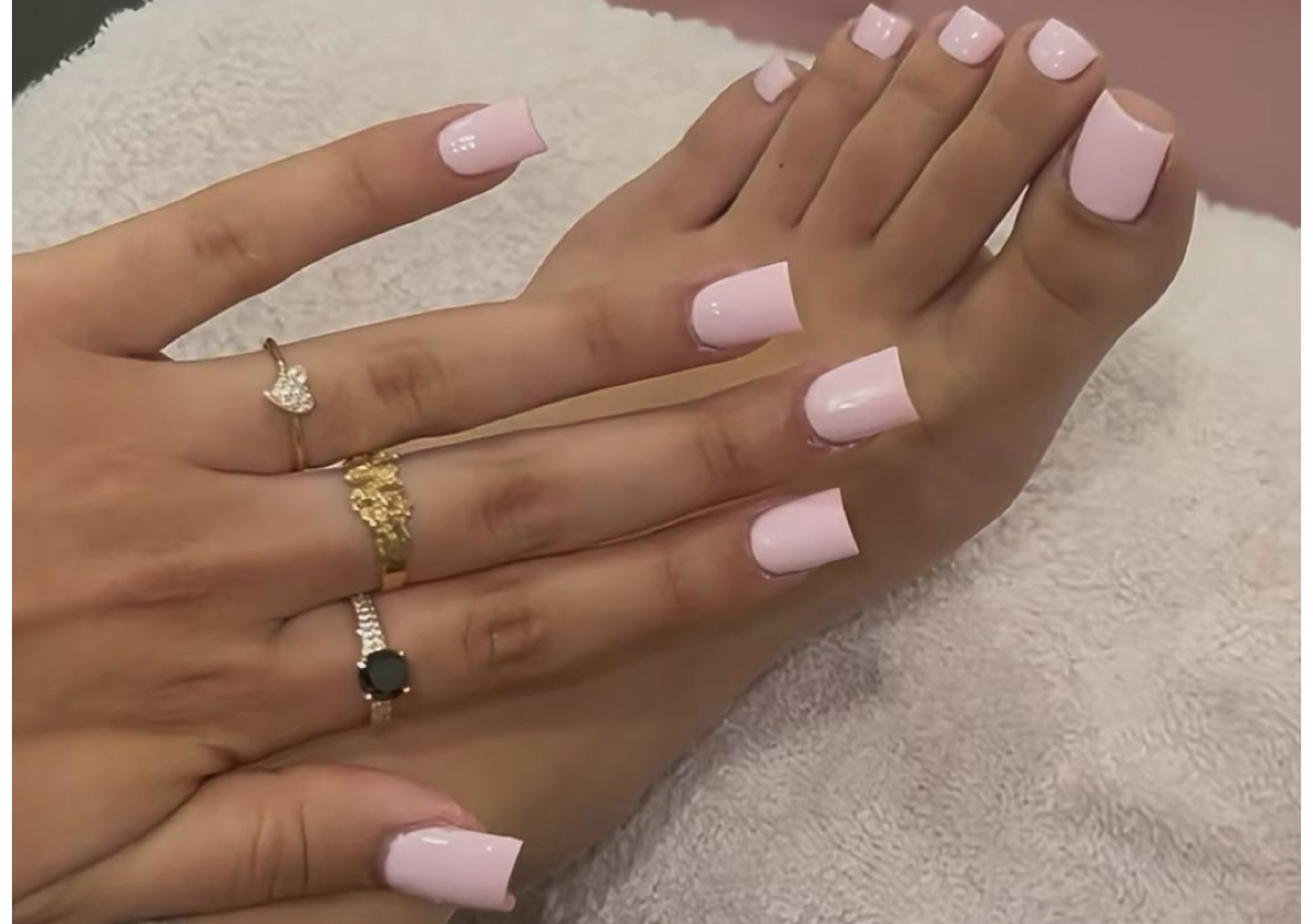 Pedicure and Acrylic Nails Combo