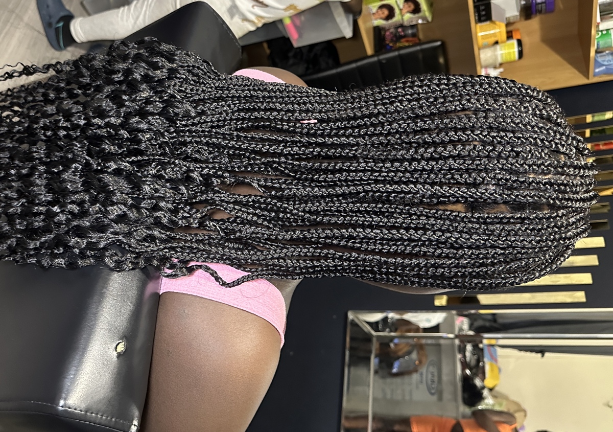 Box Braids with curls  (1/2)