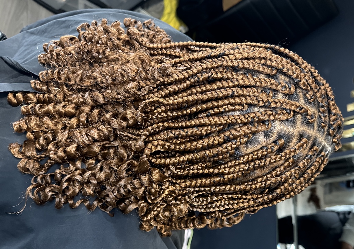 Box Braids with curls  (2/2)