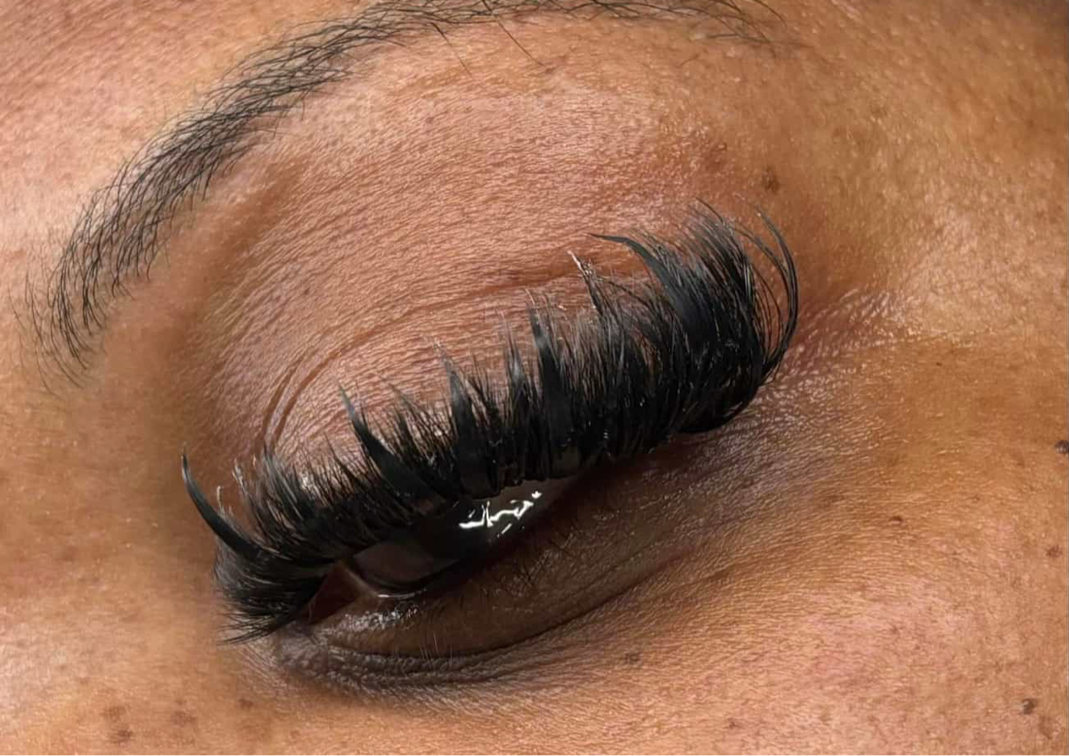 Wispy Mega Volume Clusters