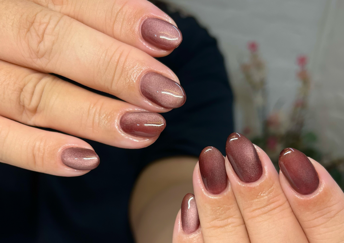Gel Manicure (1/5)