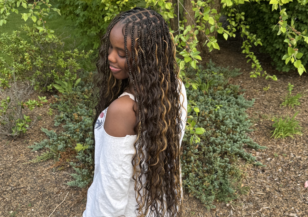Small Bohemian Knotless