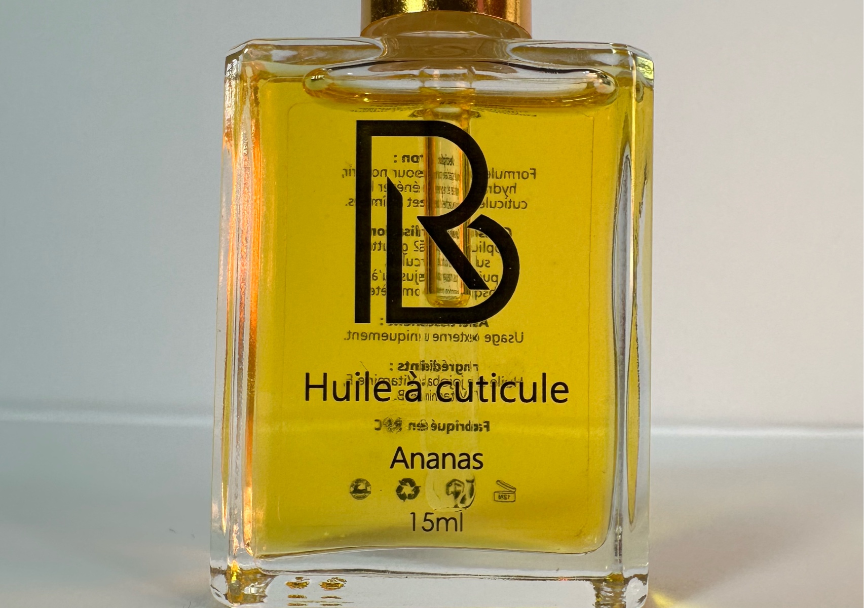 Huile à cuticules Ananas