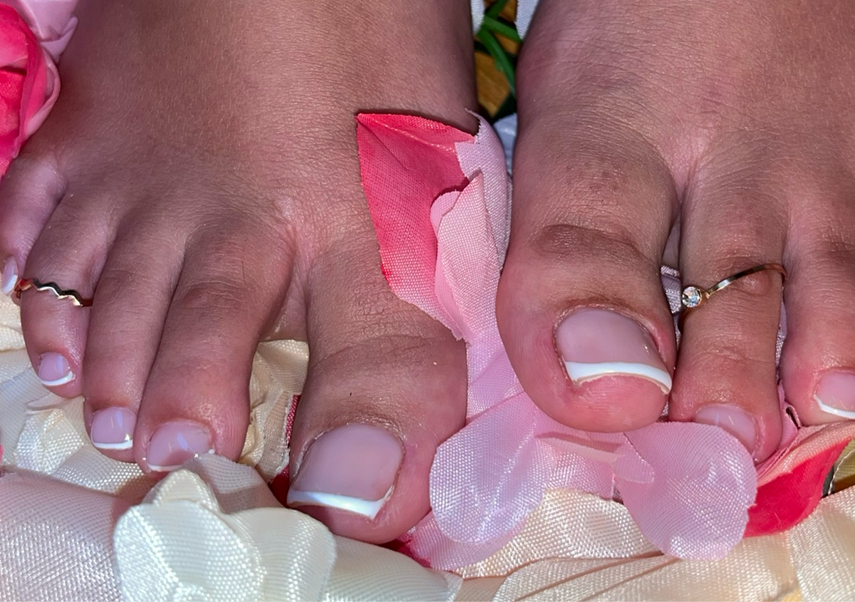 Pédicure SPA avec semi-permanent