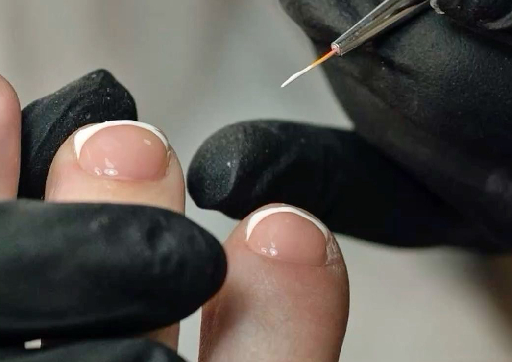 French Pedicure 